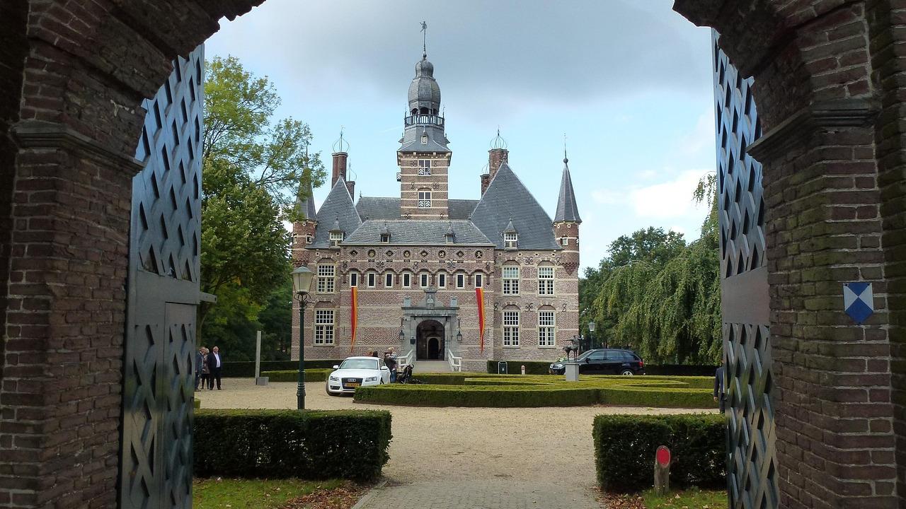 Château de Wijchen, un château entouré de douves à Gueldre, Pays-Bas